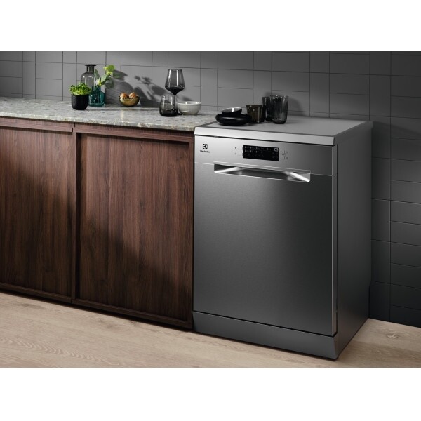Посудомийна машина Electrolux ESA47210SX