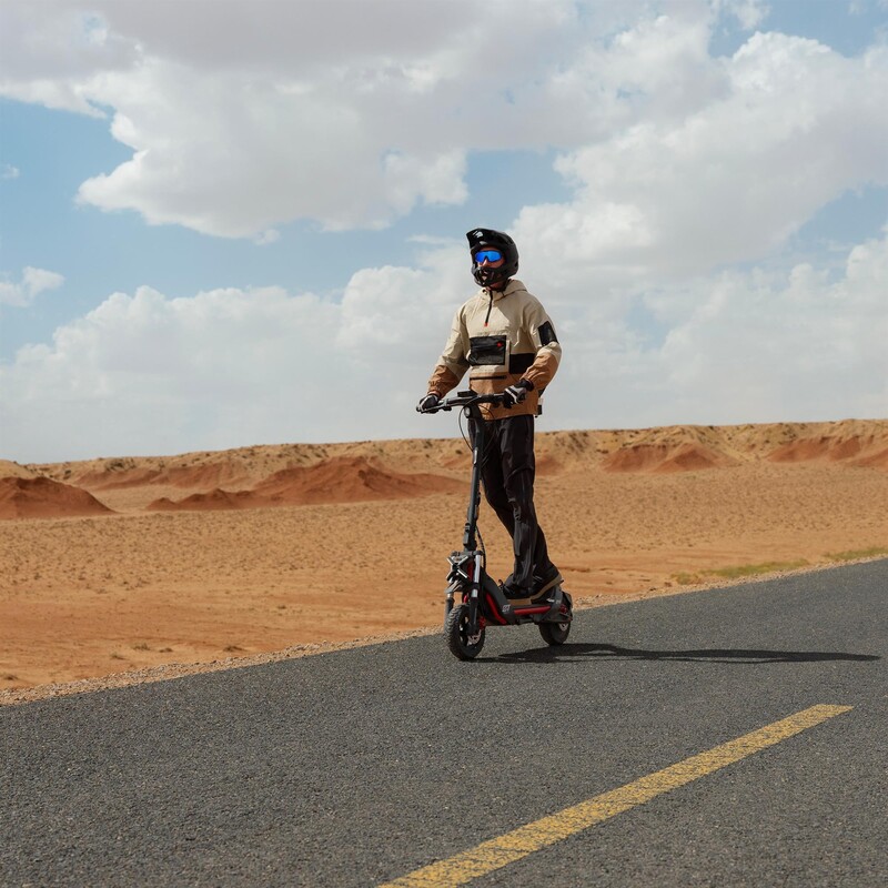 Електросамокат Segway Ninebot eKickScooter ZT3 Pro E (AA.05.18.01.0001)