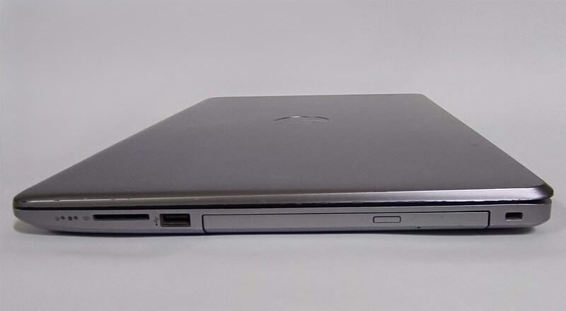Ноутбук HP 250 G6 Silver / 15.6" FullHD / i5-7200U / 8GB / 256GB SSD / Win10Pro - Б/у