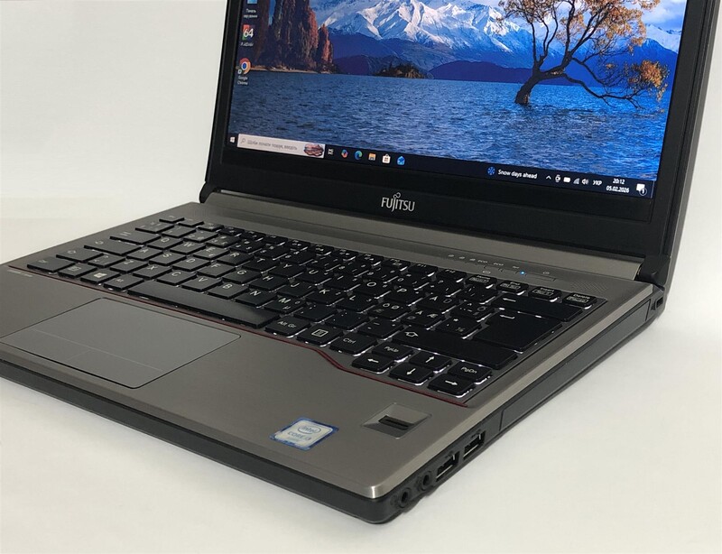 Ноутбук Fujitsu LifeBook E733 / 13.3" (1366х768) / i7-3632QM / 8GB / 256GB SSD / Win10Pro / Backlight / сканер отпечатка / Б/у