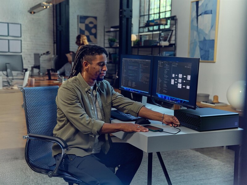 Персональний комп`ютер HP EliteDesk 8 G1i SFF (CW5K4EA)