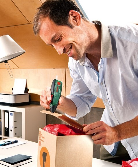 Клейовий пістолет Bosch GluePen 3.6В (0.603.2A2.020)