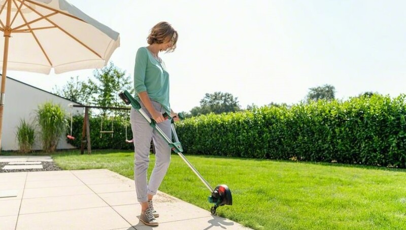 Тример Bosch UniversalGrassCut 18V-260 (0.600.8C1.D03)