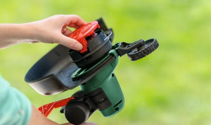 Тример Bosch UniversalGrassCut 18V-260 (0.600.8C1.D03)
