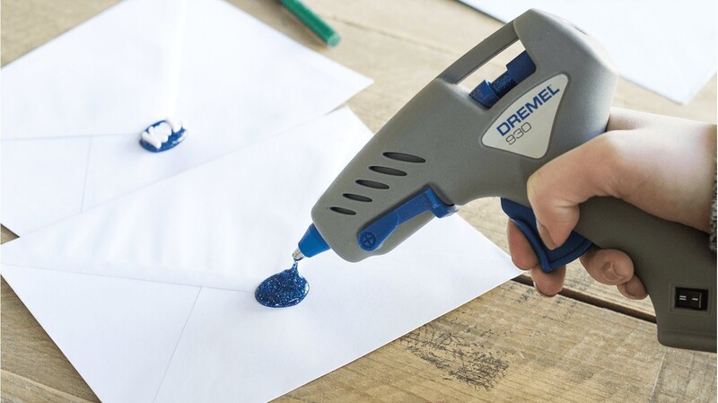 Клеевой пистолет Dremel GlueGun 930 (F.013.093.0JA)