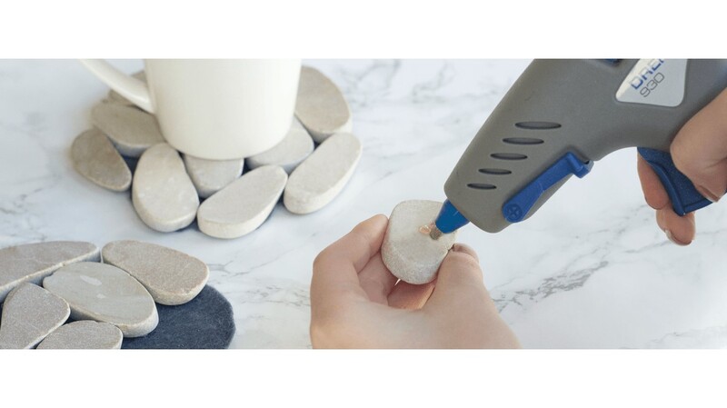 Клеевой пистолет Dremel GlueGun 930 (F.013.093.0JA)