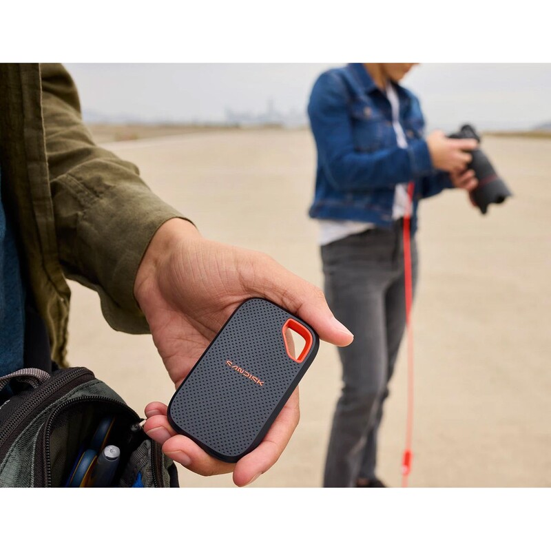Накопичувач зовнішній SSD 1TB SanDisk Extreme Portable V3 (SDSSDE70-1T00-G25)