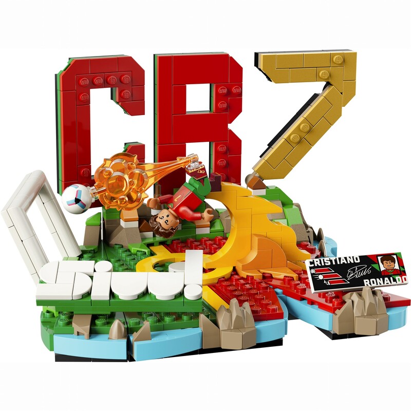 Конструктор LEGO Editions Football Криштиану Роналду – лучшие моменты футбольных матчей (43012)