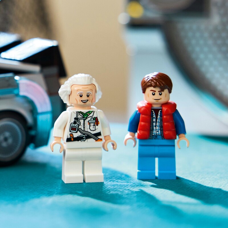 Конструктор LEGO Speed Champions Времяворот из фильма «Назад в будущее» (77256)