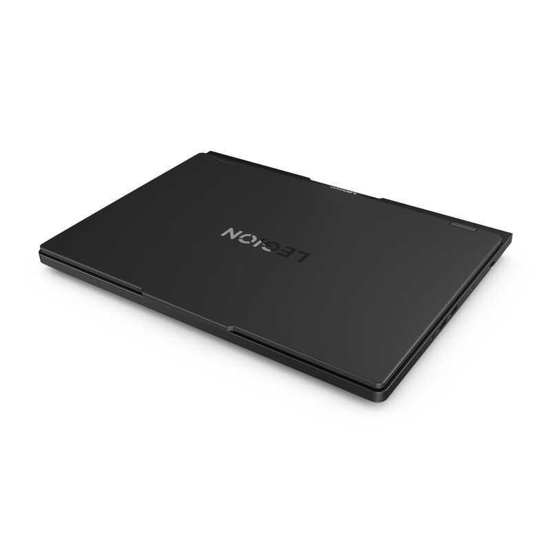 Ноутбук Lenovo Legion Pro 5 16ADR10 (83LT008QRA) Eclipse Black