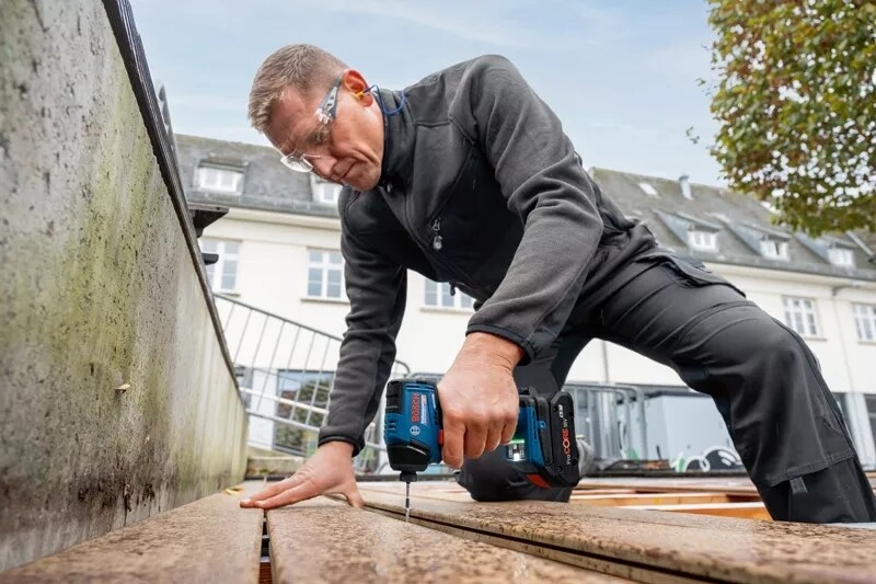 Винтоверт Bosch Professional GDR 18V-220 C (0.601.9L6.003)