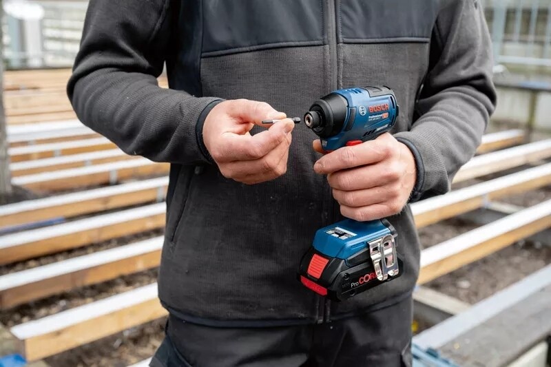 Винтоверт Bosch Professional GDR 18V-220 C (0.601.9L6.003)