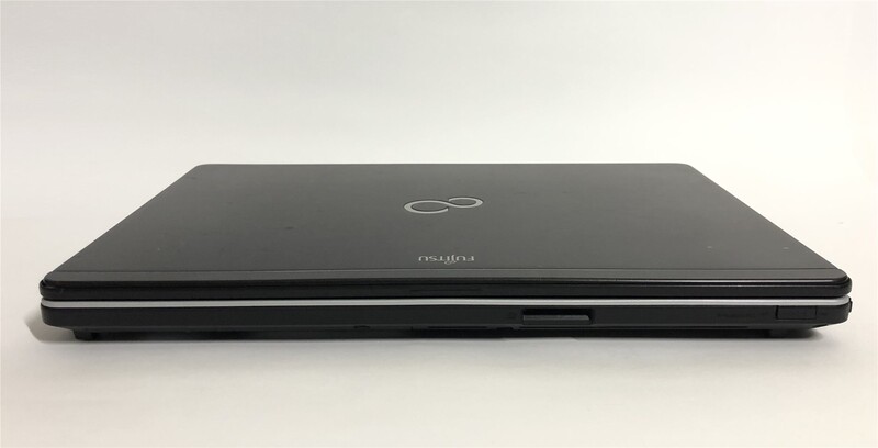 Ноутбук Fujitsu LifeBook S761 / 13.3" (1366х768) / i5-2520M / 8GB / 250GB HDD / Win10Pro - Б/в