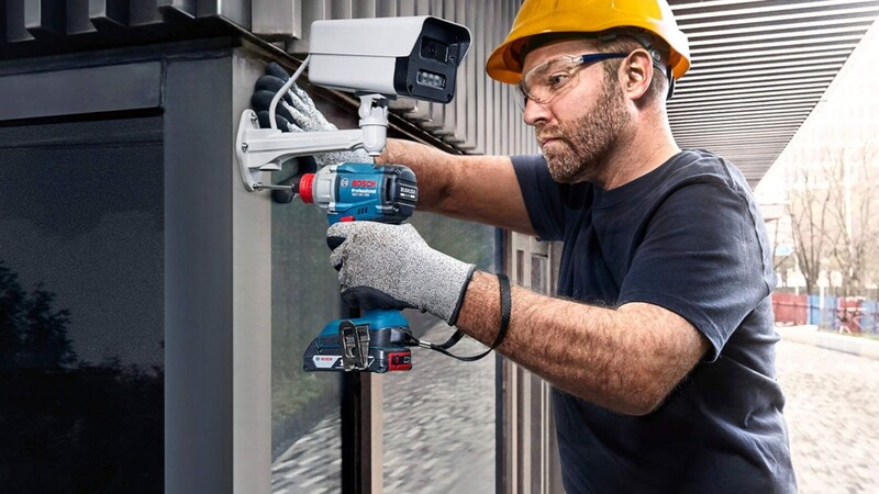 Гайковерт Bosch Professional GDX 18V-285 18В 2x4Аh (0.601.9N2.102)