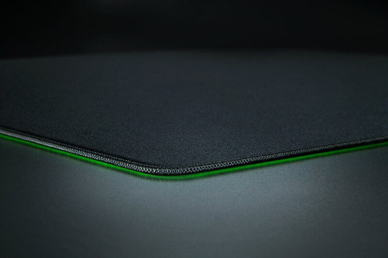 Ігрова поверхня Razer Gigantus V2 PRO Сontrol L (RZ02-05490400-R3M1)