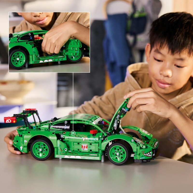 Конструктор LEGO Technic Автомобиль Porsche 911 GT3 R REXY AO Racing (42224)