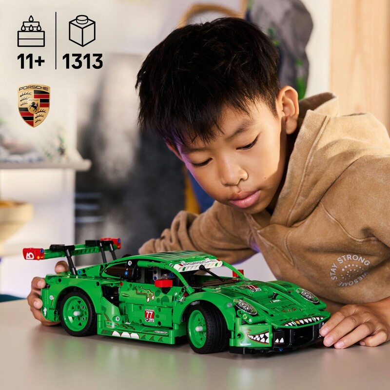Конструктор LEGO Technic Автомобиль Porsche 911 GT3 R REXY AO Racing (42224)