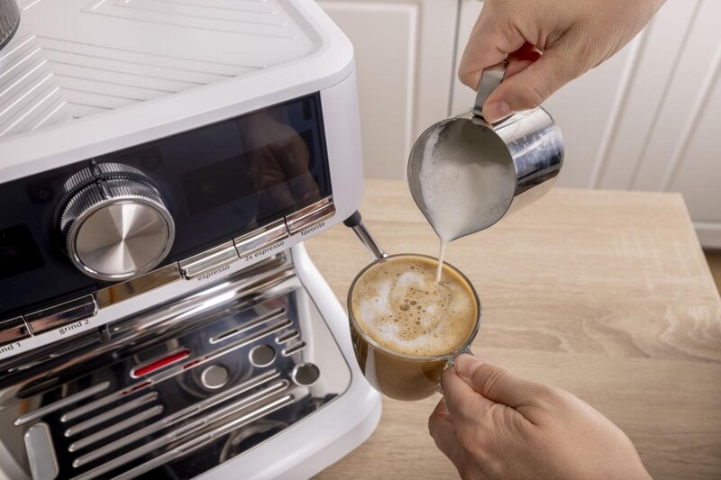 Кавоварка ріжкова Gorenje GSACM20W 36,6 х 42,2 х 46 см