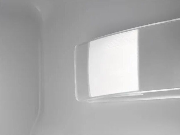 Вбудований холодильник Electrolux LNA7NE18S