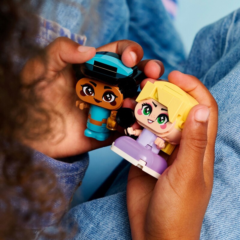 Конструктор LEGO Disney Минипринцесы Жасмин и Рапунцель (43303)
