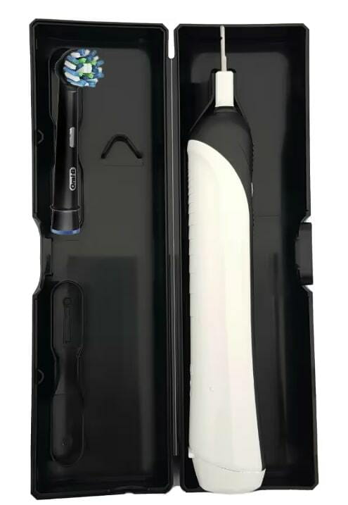 Зубна електрощітка Braun Oral-B Pro 750 D16 CrossAction Black (D16.513.UX)