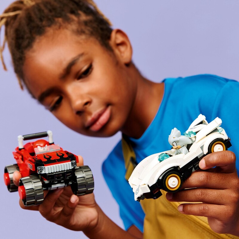 Конструктор LEGO Sonic Автомобиль Сильвера vs. монстр Наклза (77118)