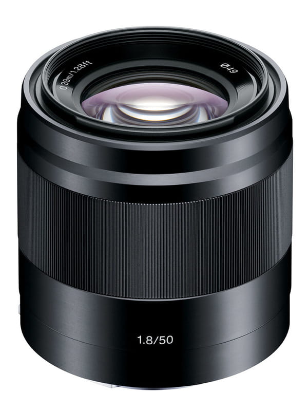 Объектив Sony 50mm, f/1.8 Black для камер NEX