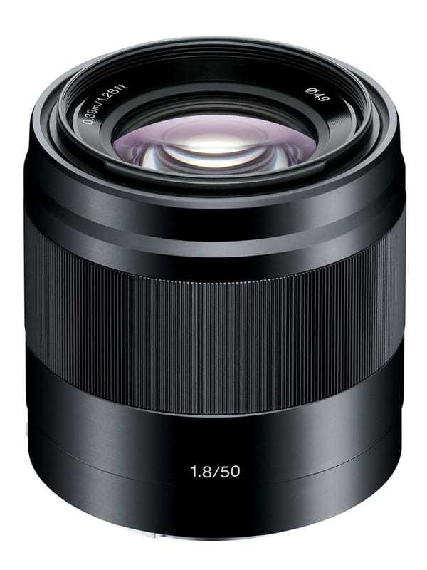 Об`єктив Sony 50mm, f/1.8 Black для камер NEX
