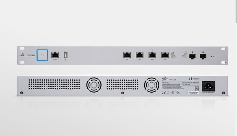 Шлюз Ubiquiti UniFi Security Gateway USG-PRO-4