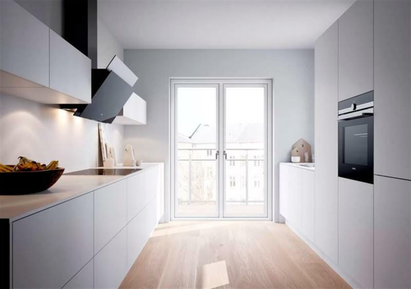 Духовой шкаф Siemens HB636GBS1