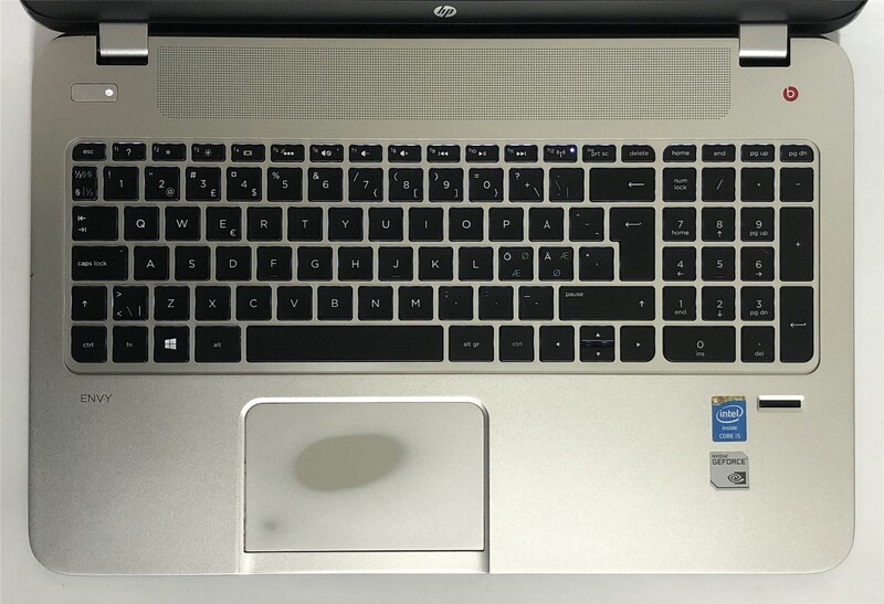 Ноутбук HP ENVY 15-j154eo / 15.6" (1366x768) / i5-4200M / 8GB / 500GB HDD / NVidia GeForce 740M, 2GB / Win10 / Backlight - Б/в