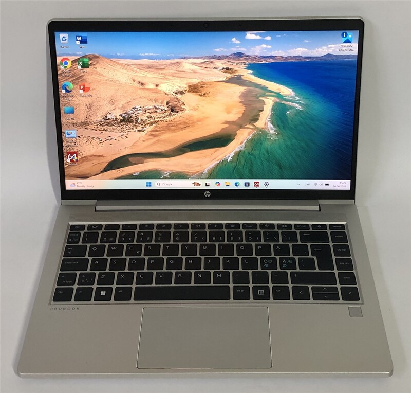 Ноутбук HP ProBook 445 G8 / 14" FullHD IPS / AMD Ryzen 3 5400U / 8GB / 256GB SSD / Win11Pro - Б/в