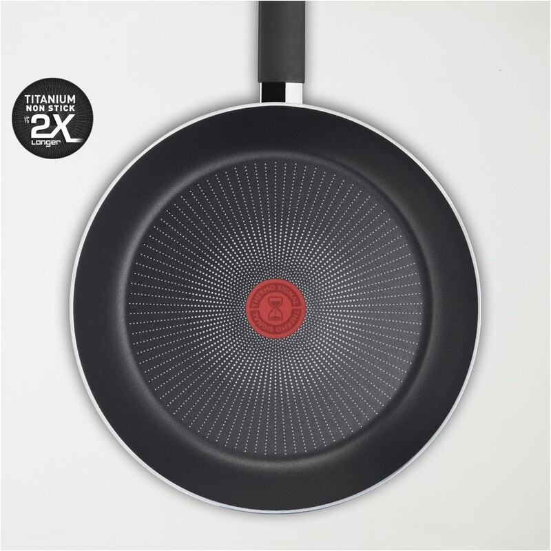 Сковорода Tefal Resist Essential 24 см (C3940432)