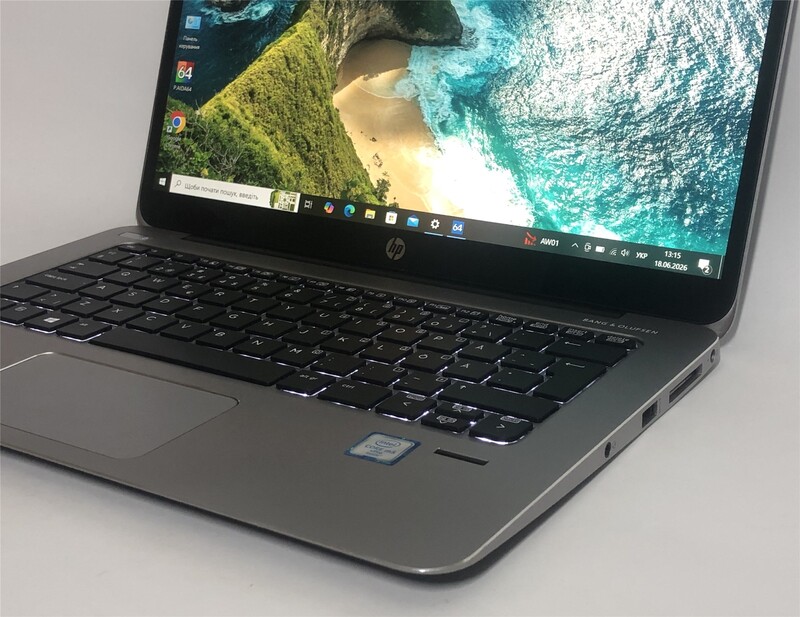 Ноутбук HP EliteBook 1030 G1 / 13.3" FullHD IPS / M5-6Y54 / 8GB / 256GB SSD / Win10Pro / Backlight / сканер отпечатка - Б/у