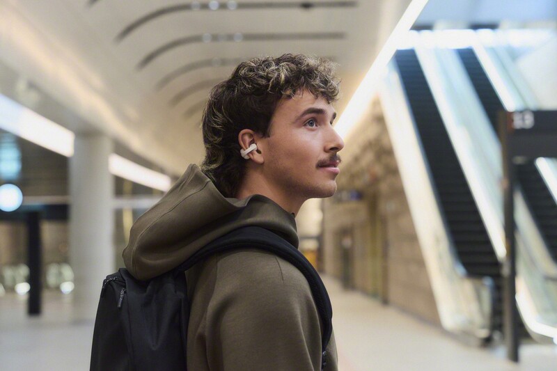 Bluetooth-гарнитура Sony LinkBuds Clip Beige (WFLC900C.E)