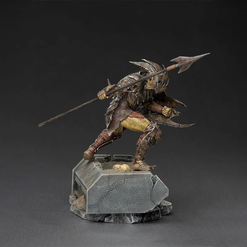Колекційна фігурка Iron Studios The Lord of the Rings Armored Orc (WBLOR43021-10)