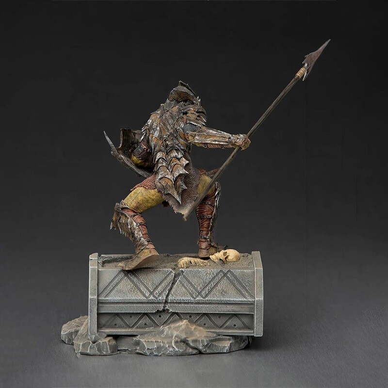 Колекційна фігурка Iron Studios The Lord of the Rings Armored Orc (WBLOR43021-10)