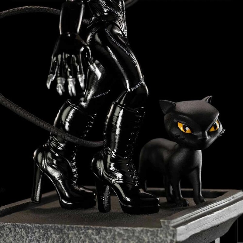 Колекційна фігурка Iron Studios DC Comics Batman Returns - Catwoman Minico (DCCBAT47121-MC)