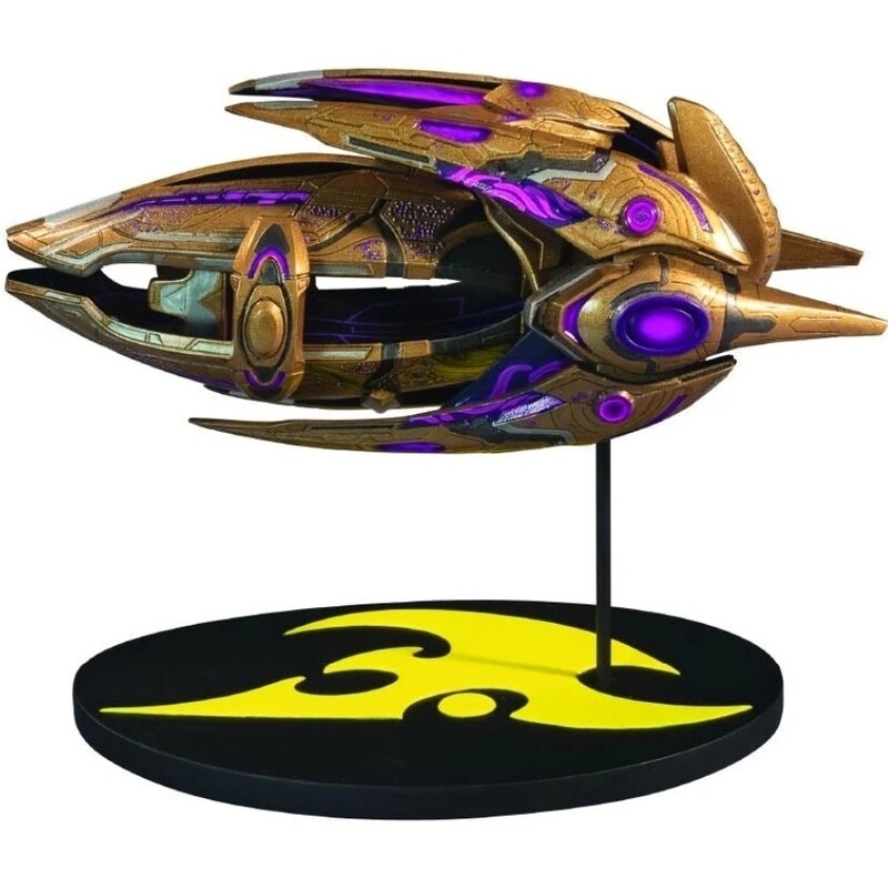 Колекційна фігурка Dark Horse StarCraft Limited Edition Golden Age Protoss Carrier Ship Replica (3008-720)