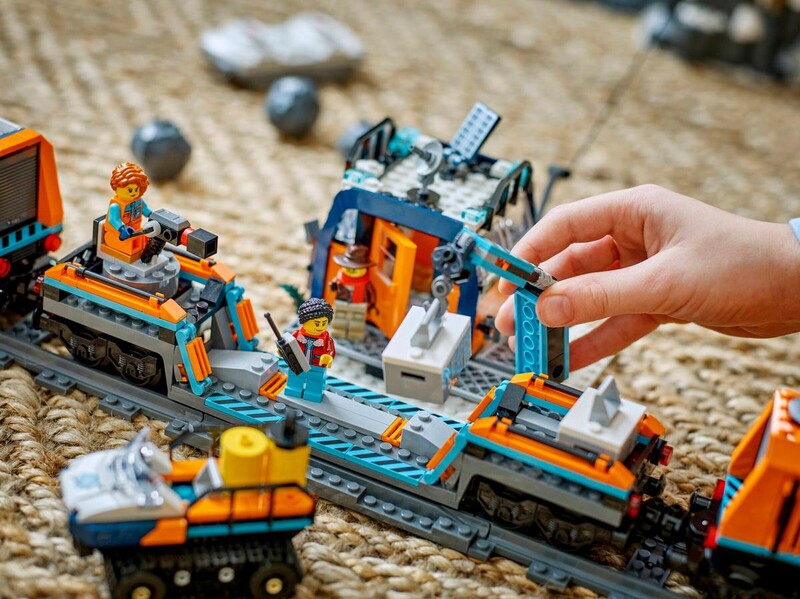 Конструктор LEGO City Арктический исследовательский экспресс (60470)