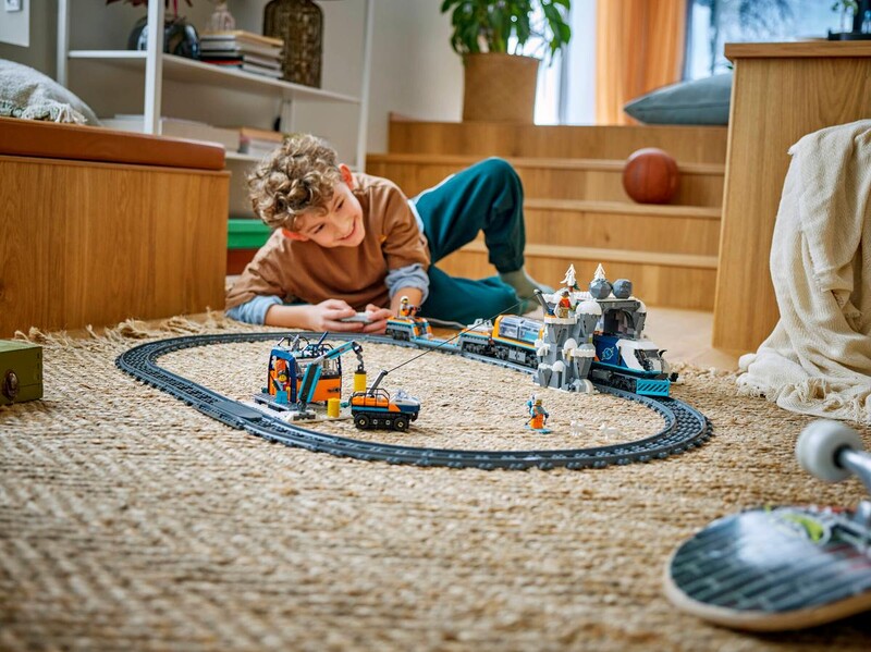 Конструктор LEGO City Арктический исследовательский экспресс (60470)