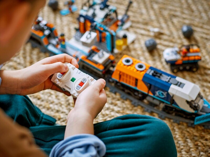 Конструктор LEGO City Арктический исследовательский экспресс (60470)