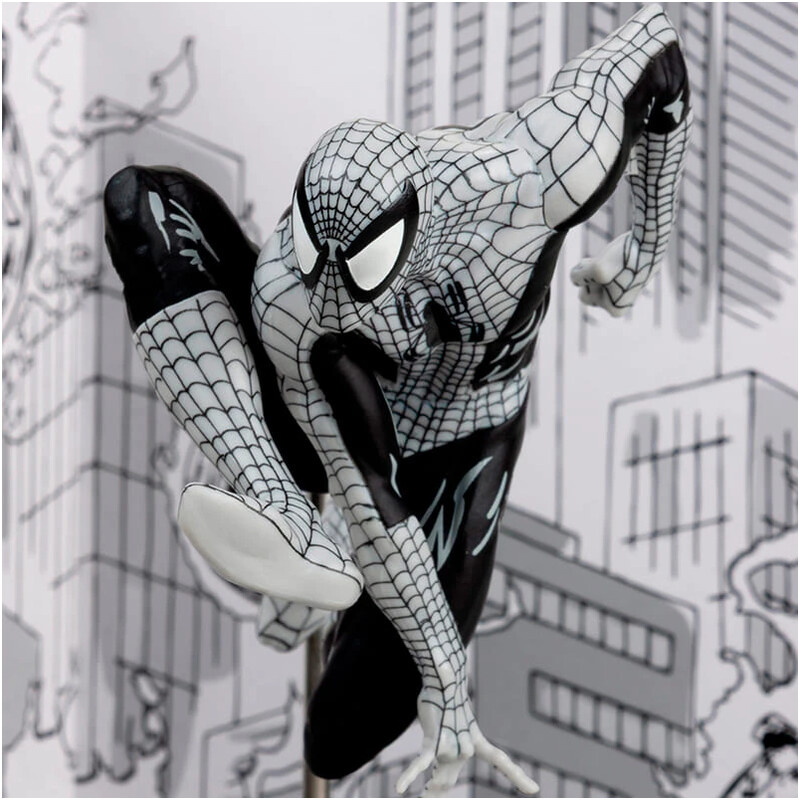 Колекційна фігурка McFarlane Marvel Spider-Man #6 Line Art Gold Label (14829)