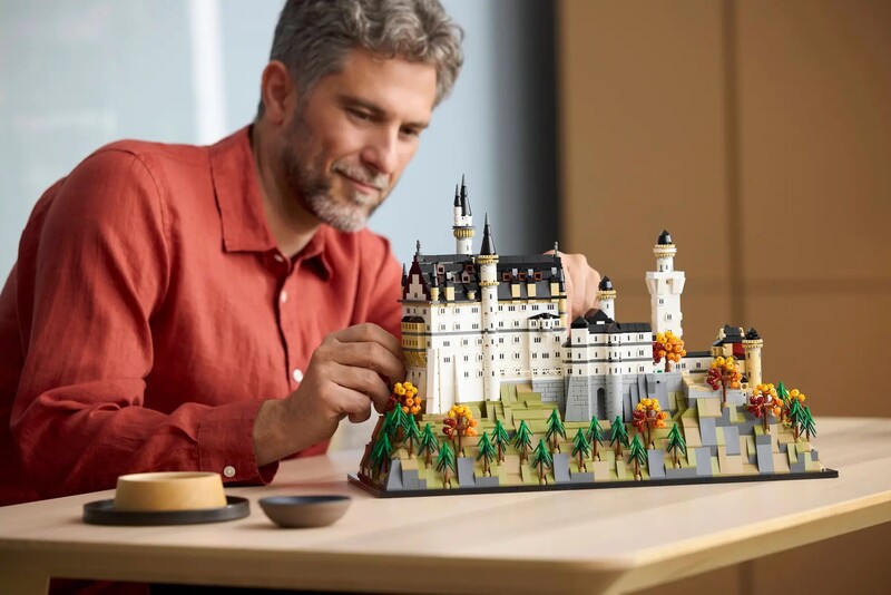 Конструктор LEGO Architecture Замок Нойшванштайн (21063)