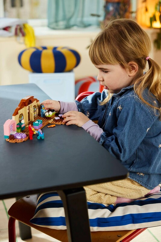 Конструктор LEGO Bluey Школа c Расти и Блуи (11221)