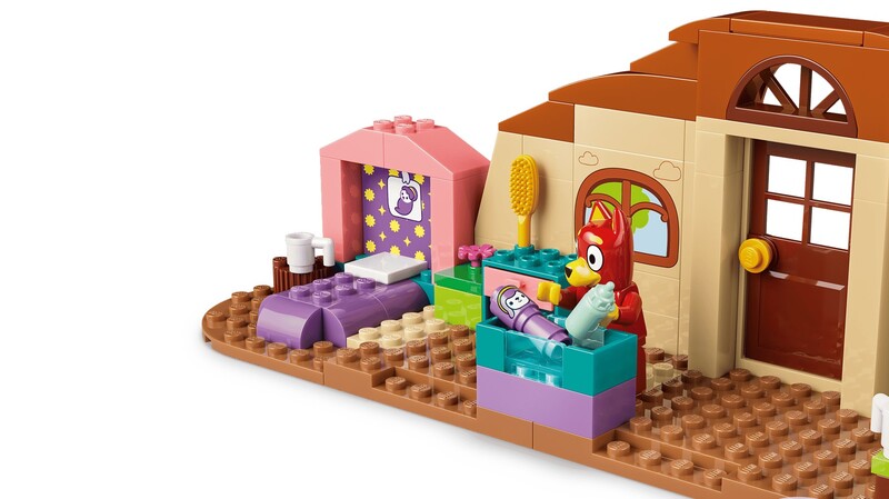 Конструктор LEGO Bluey Школа c Расти и Блуи (11221)