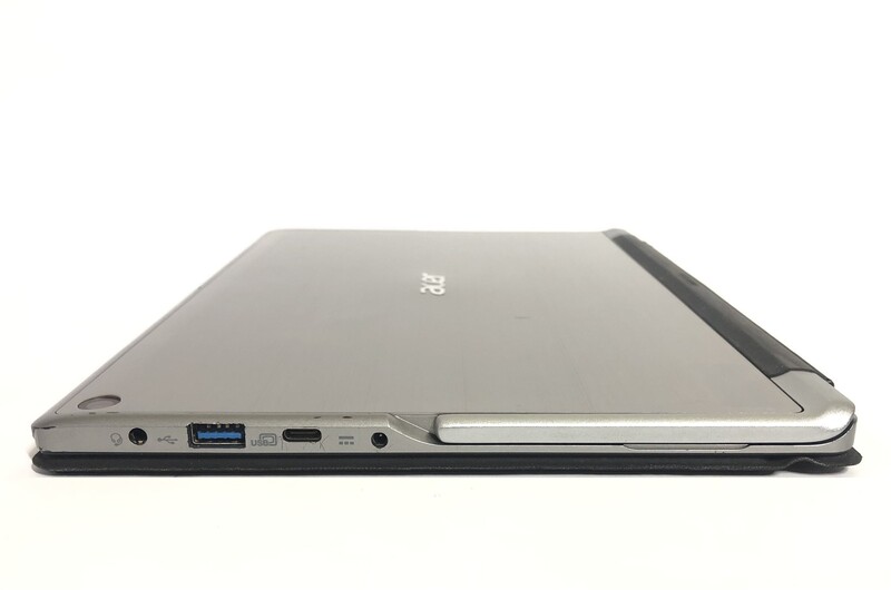 Ноутбук Acer Switch Alpha 12 SA5-271P / 12" (2160x1440) IPS Touch / i5-6200U / 8GB / 256GB SSD / Win10 / Backlight - Б/у