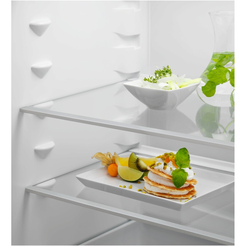 Встраиваемый холодильник Electrolux ENA7TE75S