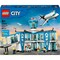 Фото - Конструктор LEGO City Аэропорт с самолетом (60502) | click.ua