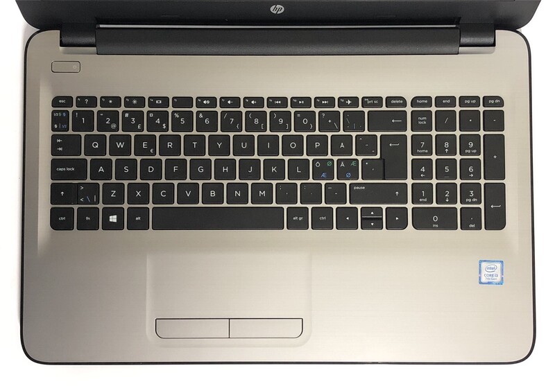 Ноутбук HP 15-ay182no / 15.6" FullHD / i3-7100U / 6GB / 128GB SSD / Win10 - Б/у